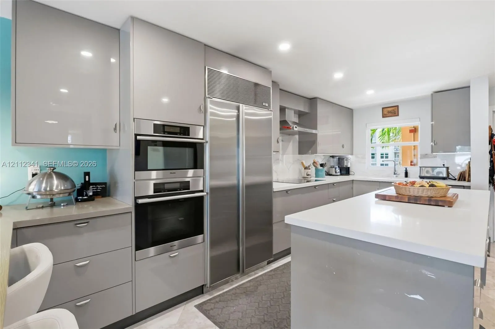 1617 SE 15th Street #401