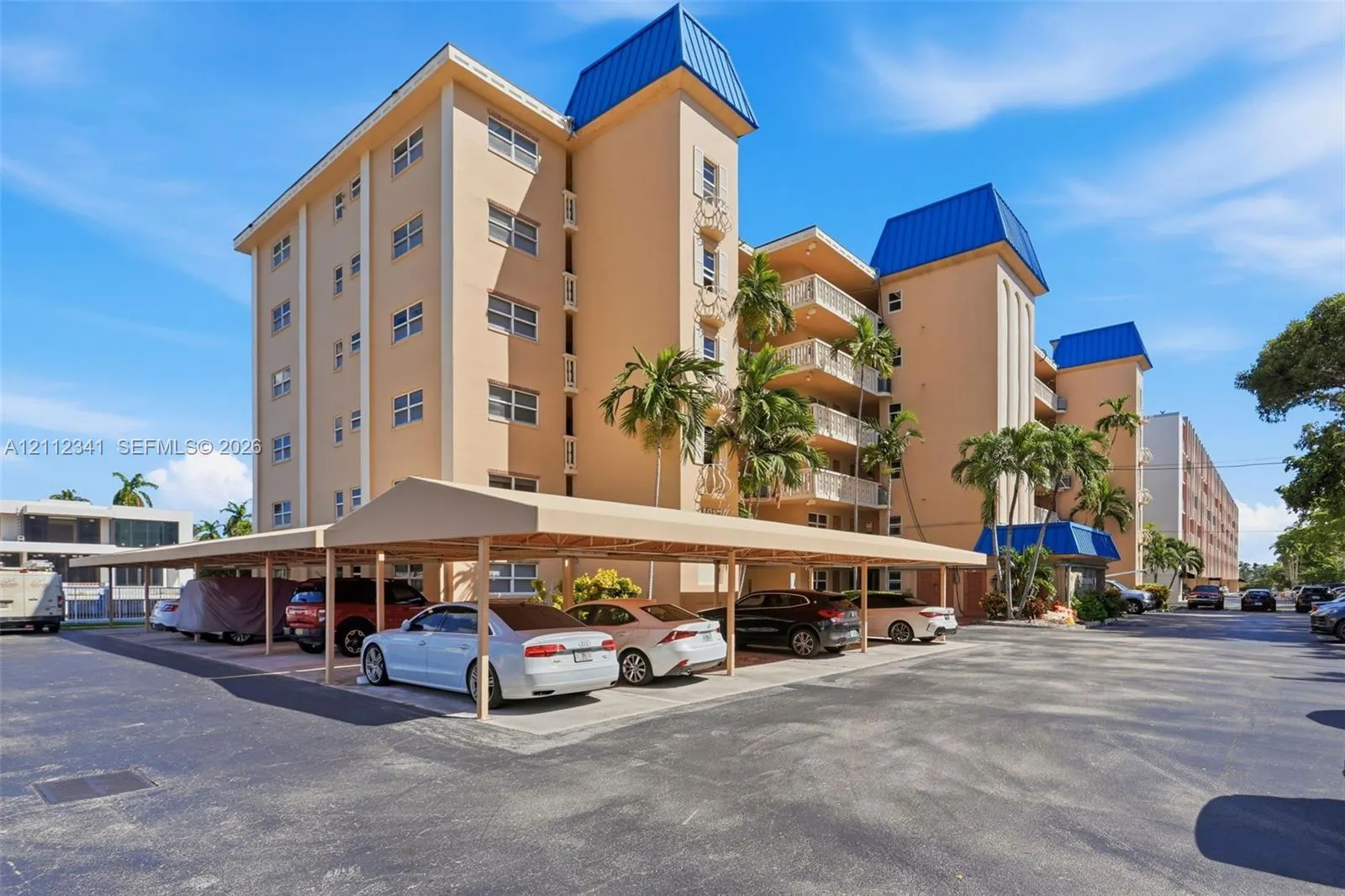 1617 SE 15th Street #401