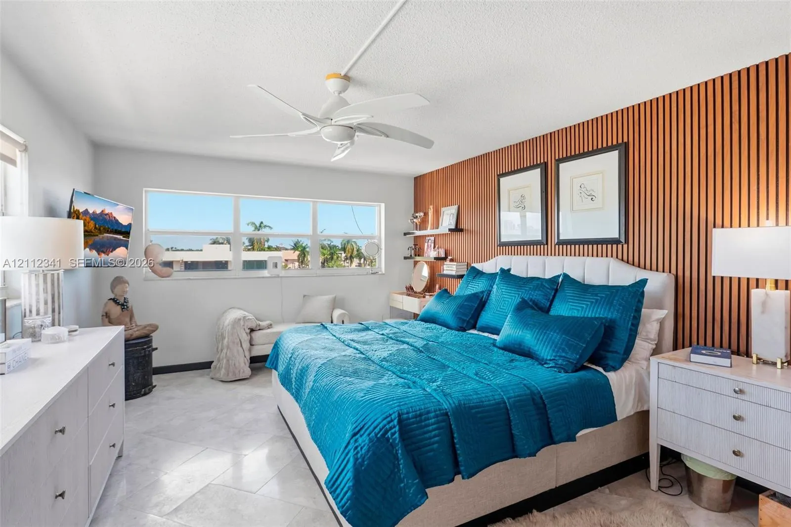 1617 SE 15th Street #401