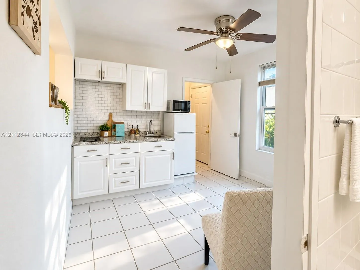 705 W 51 #1