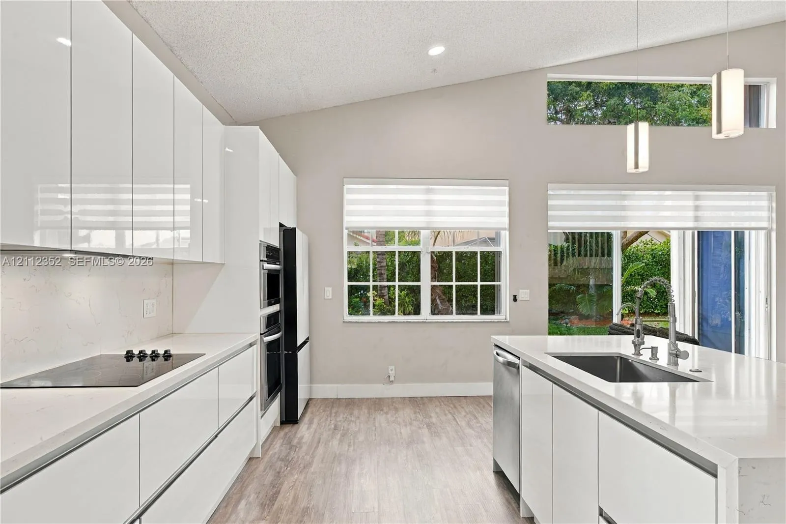 2880 NW 75th Avenue