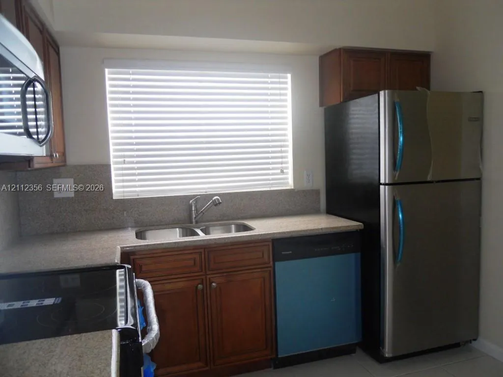 1881 NW 96th Terrace #7E