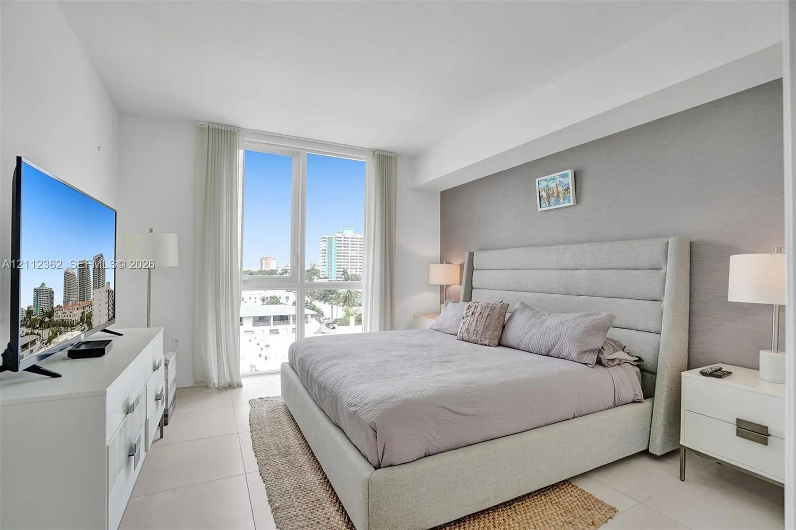 401 N Birch Road #513