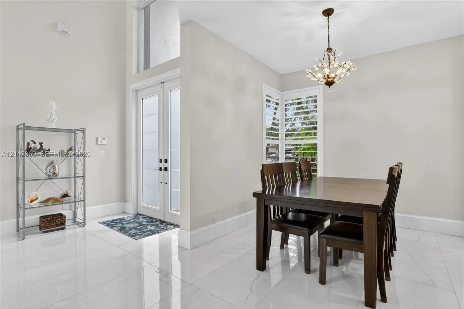 4953 Kensington Circle