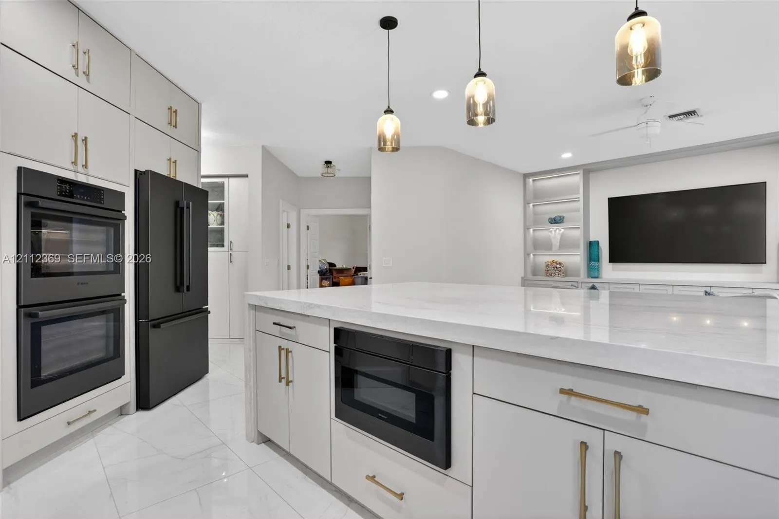 4953 Kensington Circle