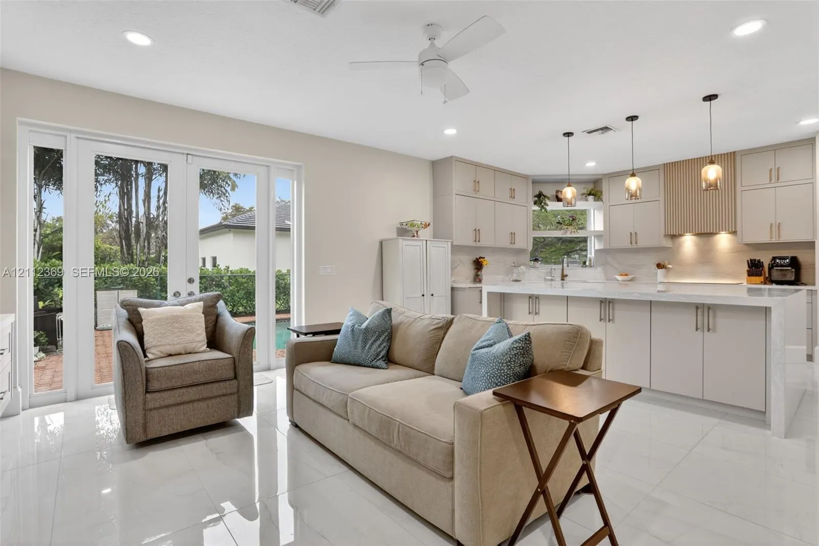 4953 Kensington Circle