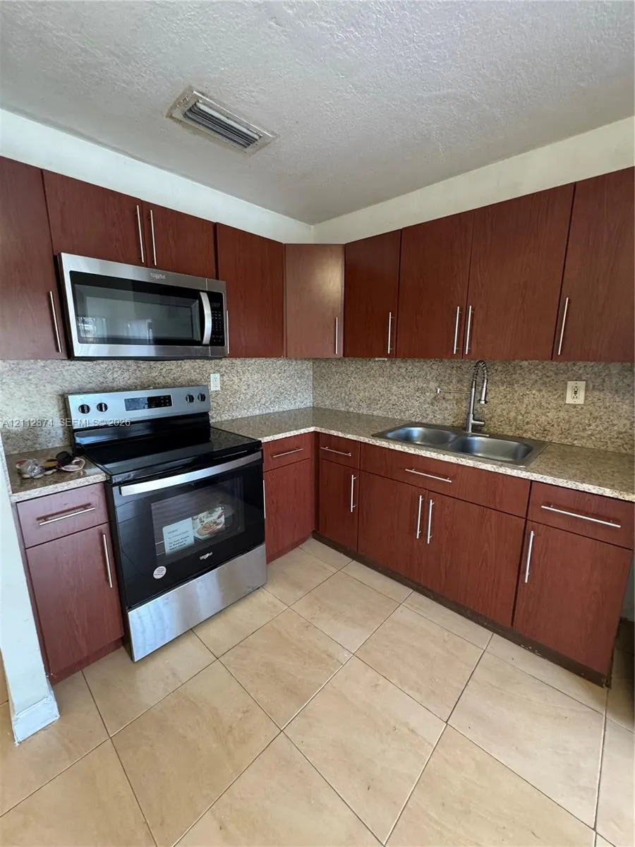 21325 NW 40th Cir Court
