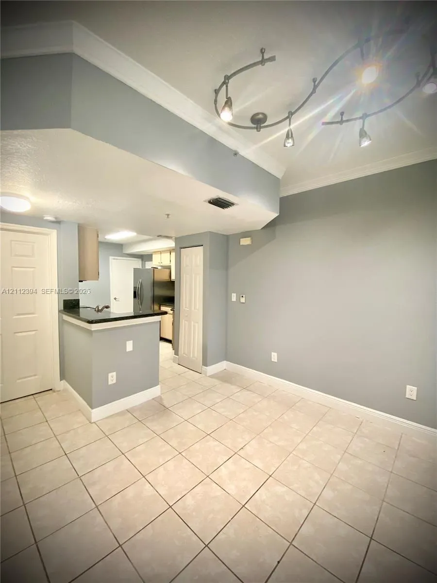741 SW 148th Avenue #712
