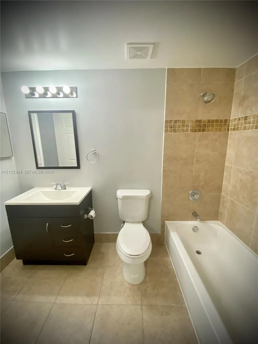 741 SW 148th Avenue #712