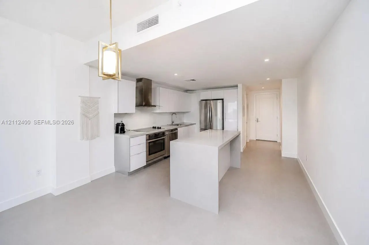1600 NE 1st Avenue #1111