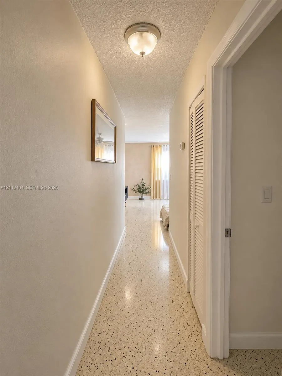 1932 NW 18th Street #1932