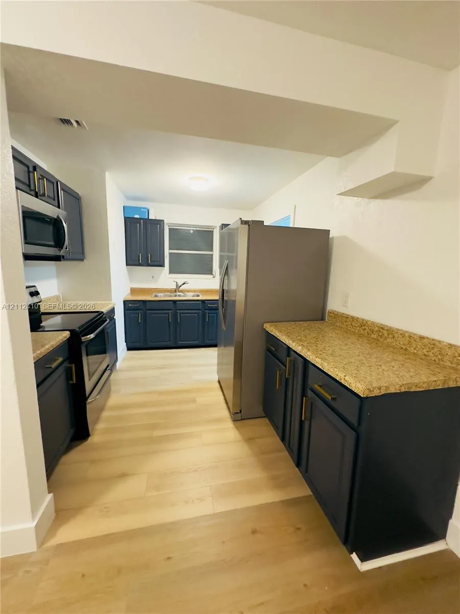 4118 NW 12th Terrace