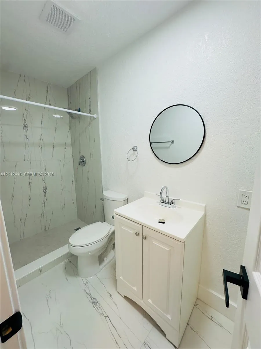 4118 NW 12th Terrace