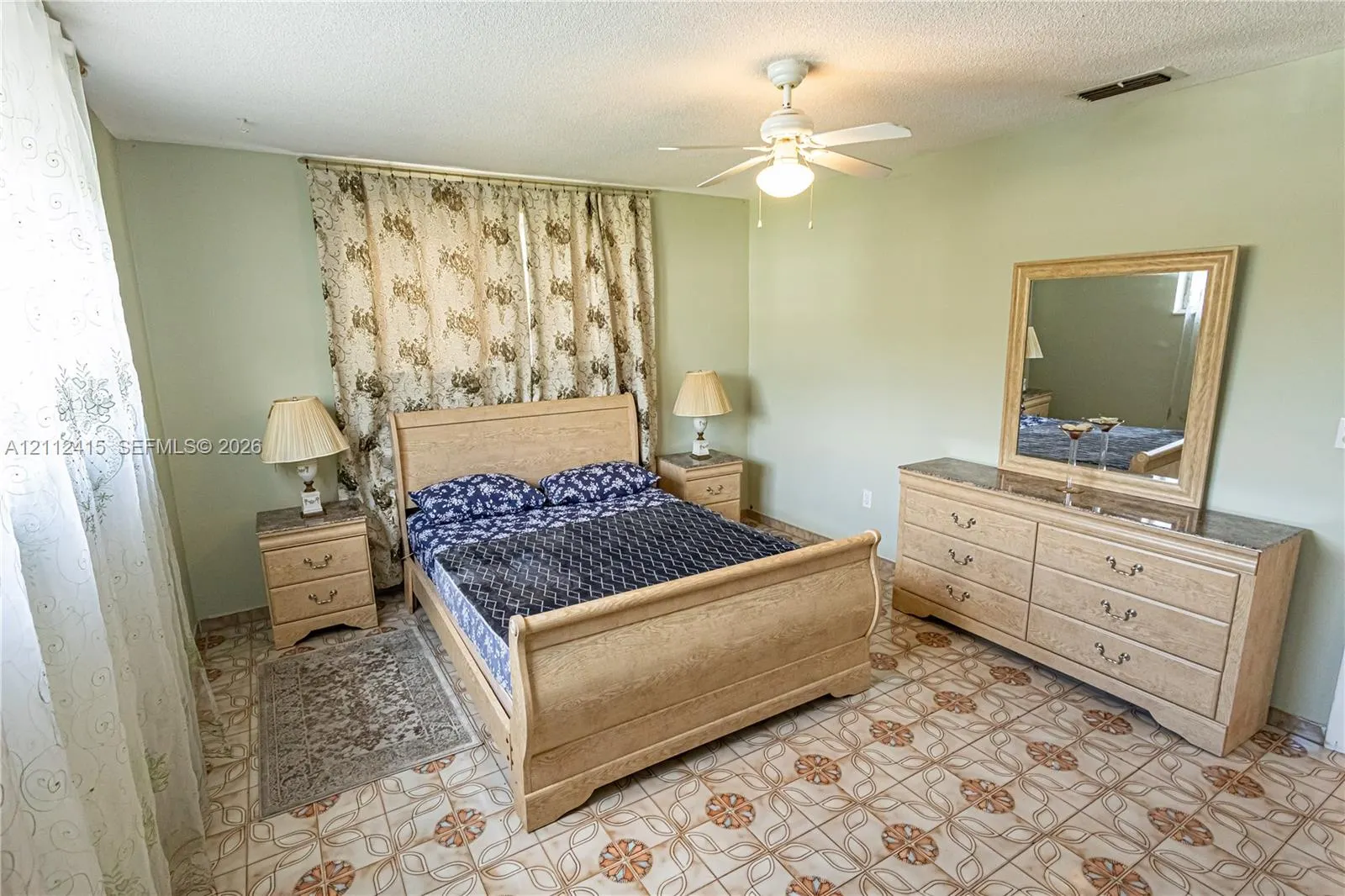 16790 NE 14th Avenue #215