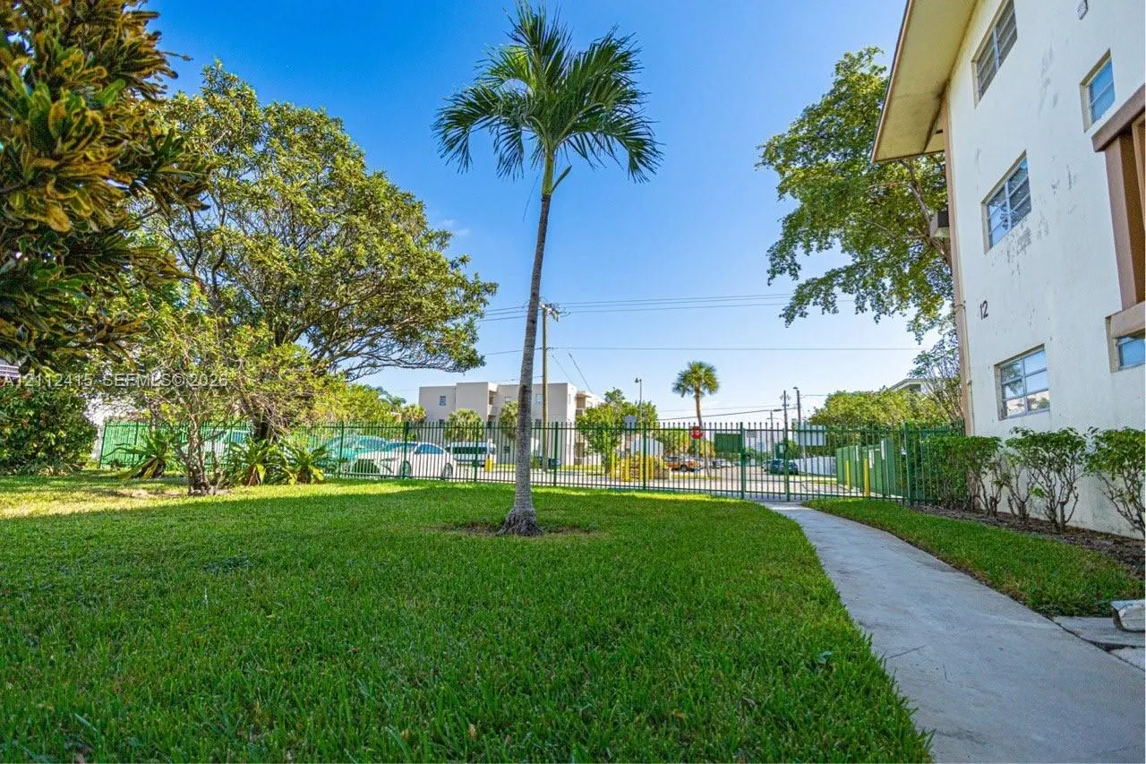 16790 NE 14th Avenue #215