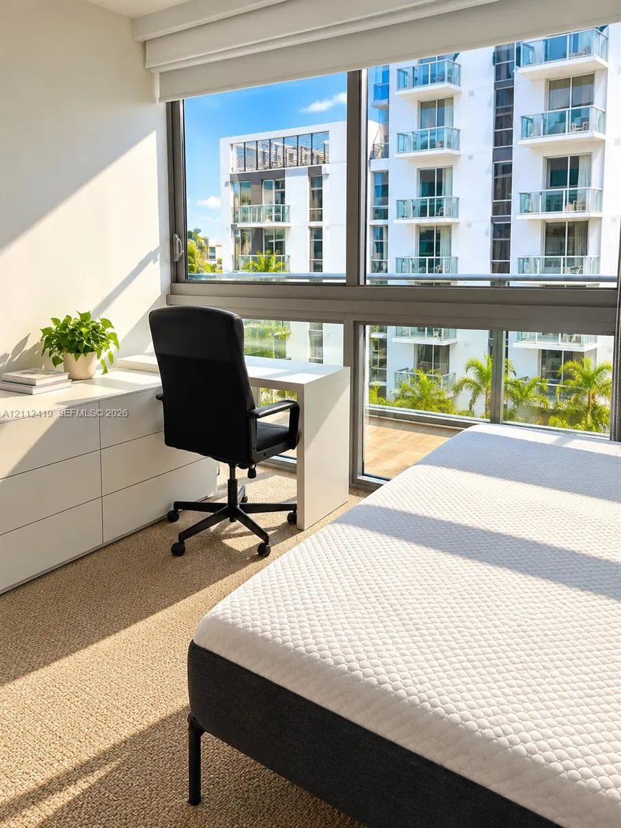 1600 SW 1st Avenue #812