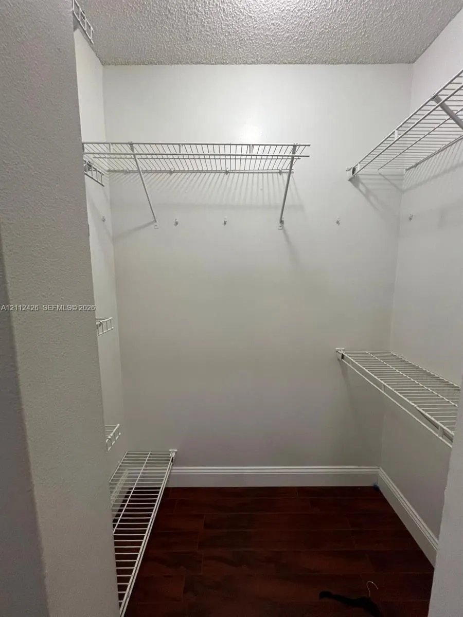 10445 NW 8th Court