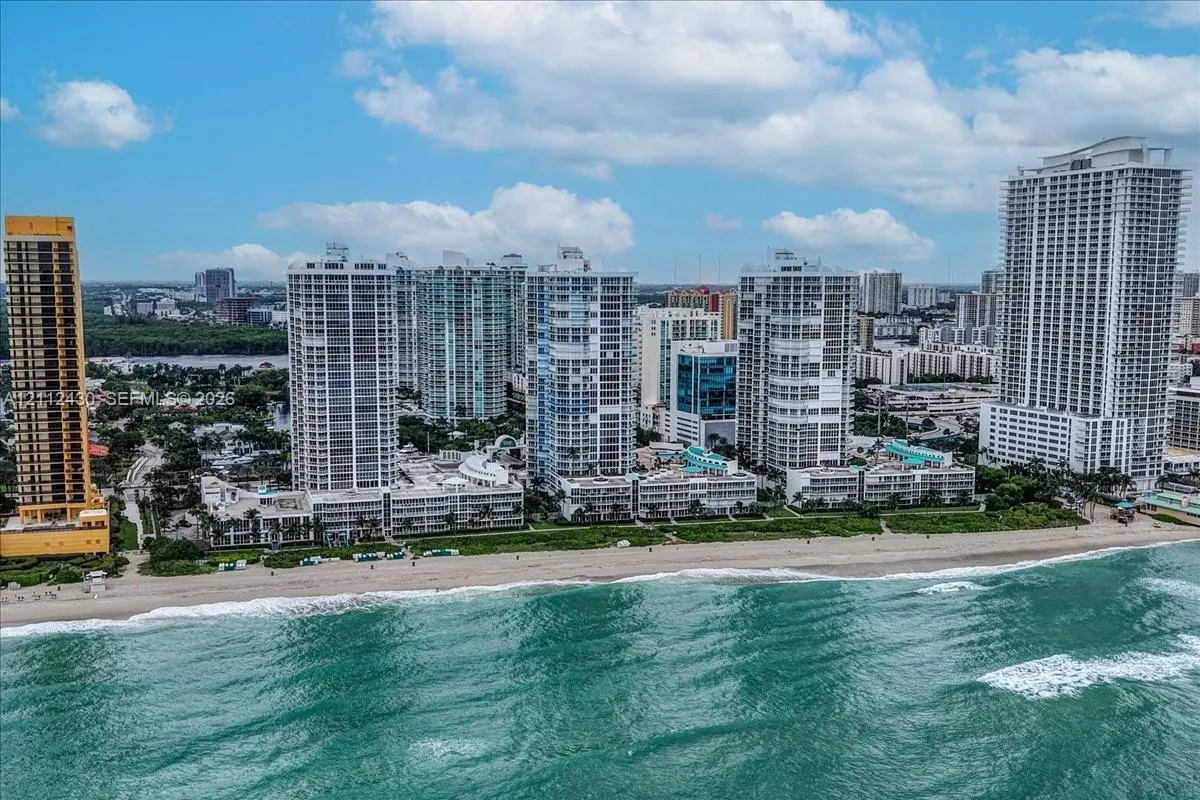 16445 Collins Avenue #222