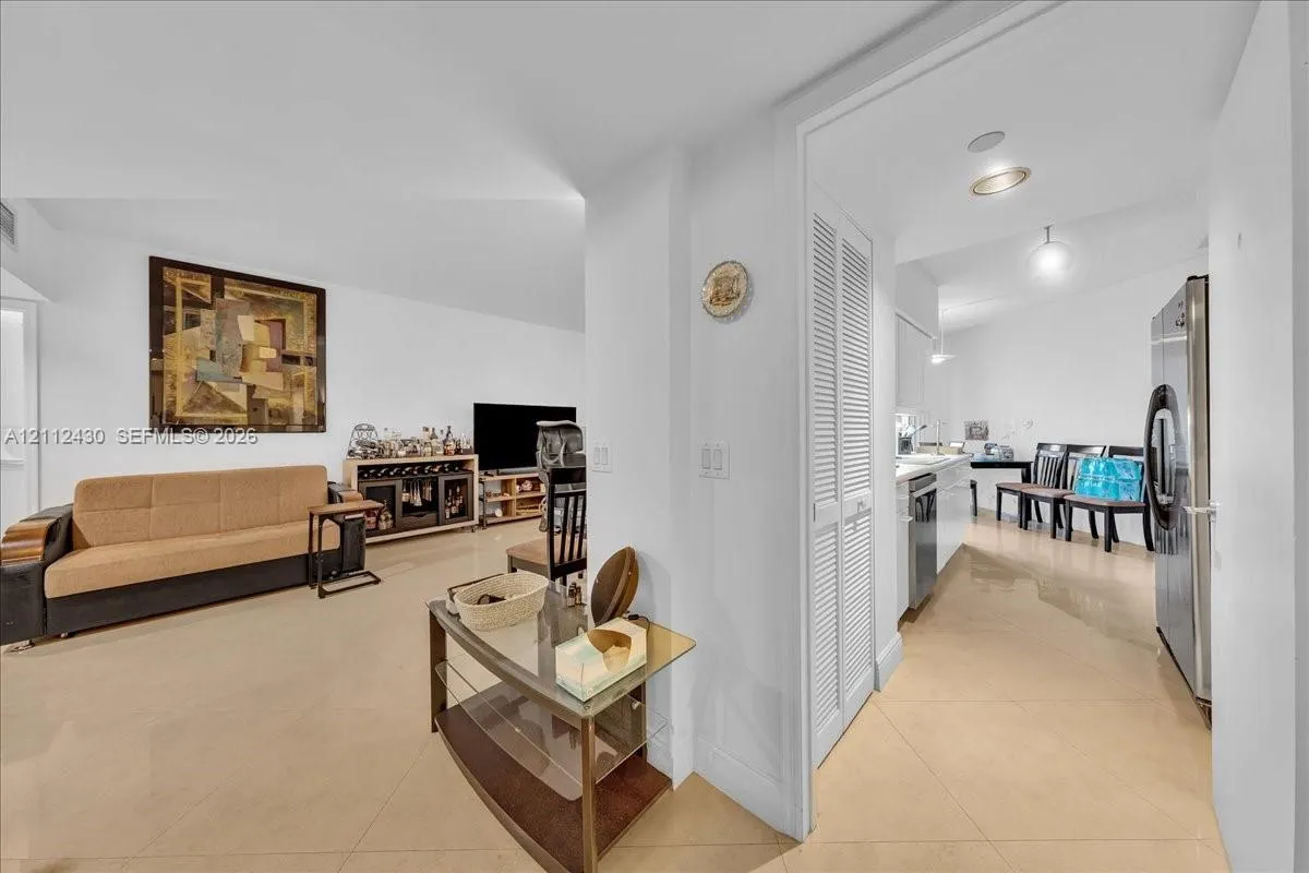 16445 Collins Avenue #222