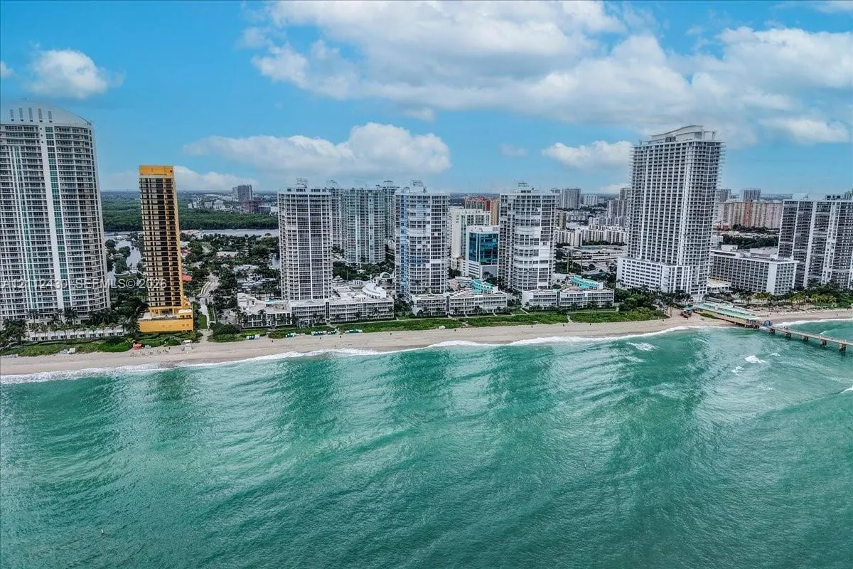 16445 Collins Avenue #222