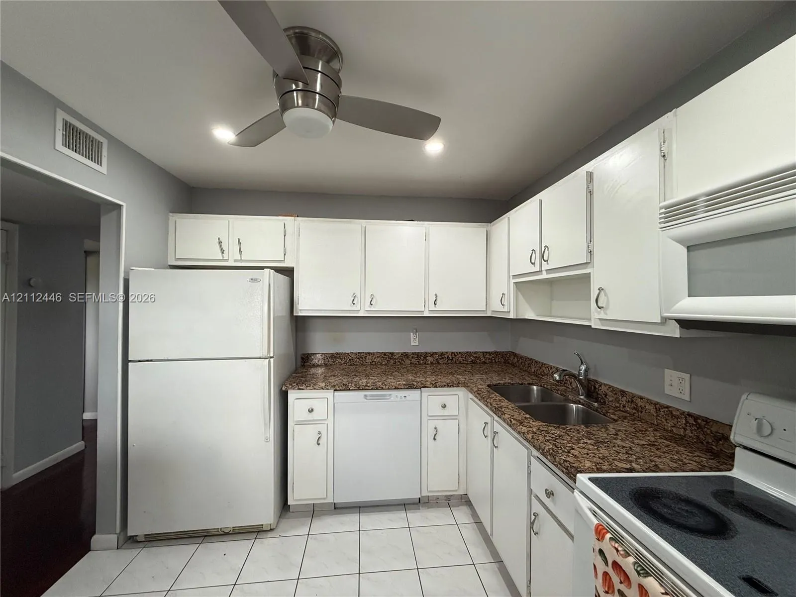 6100 S Falls Cir Drive #411