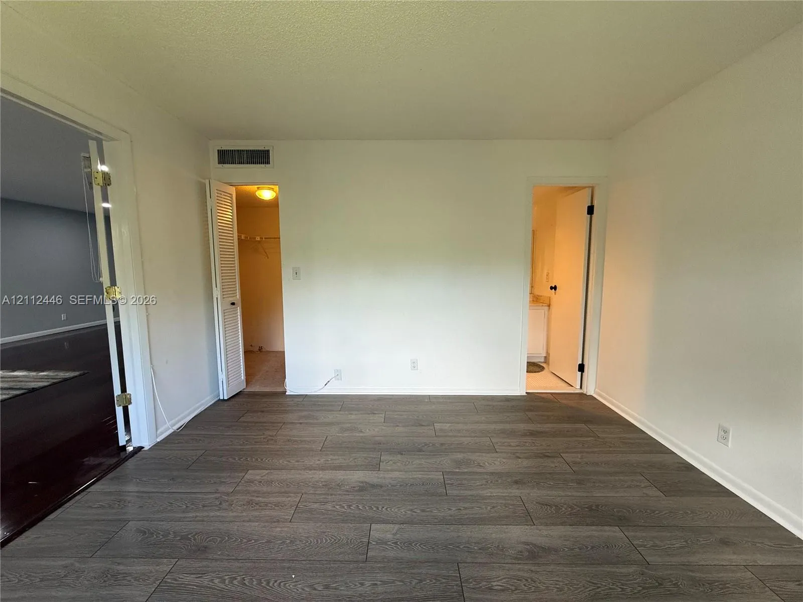 6100 S Falls Cir Drive #411