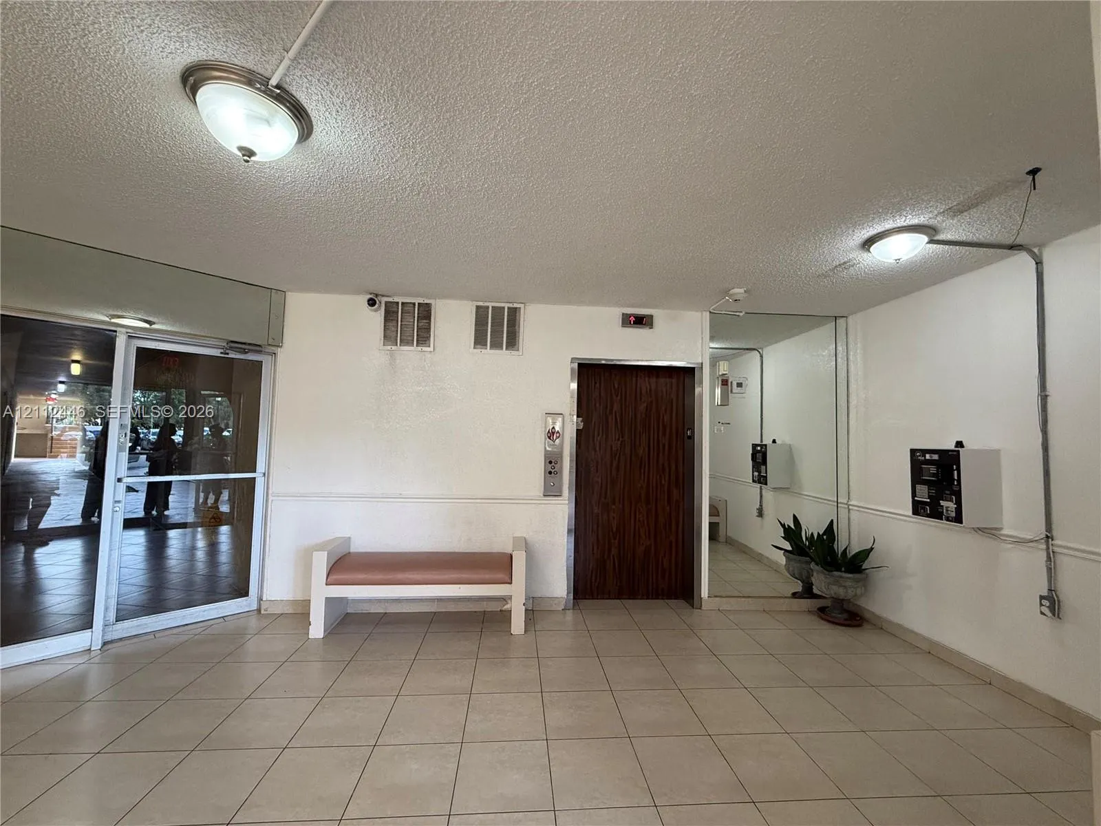 6100 S Falls Cir Drive #411