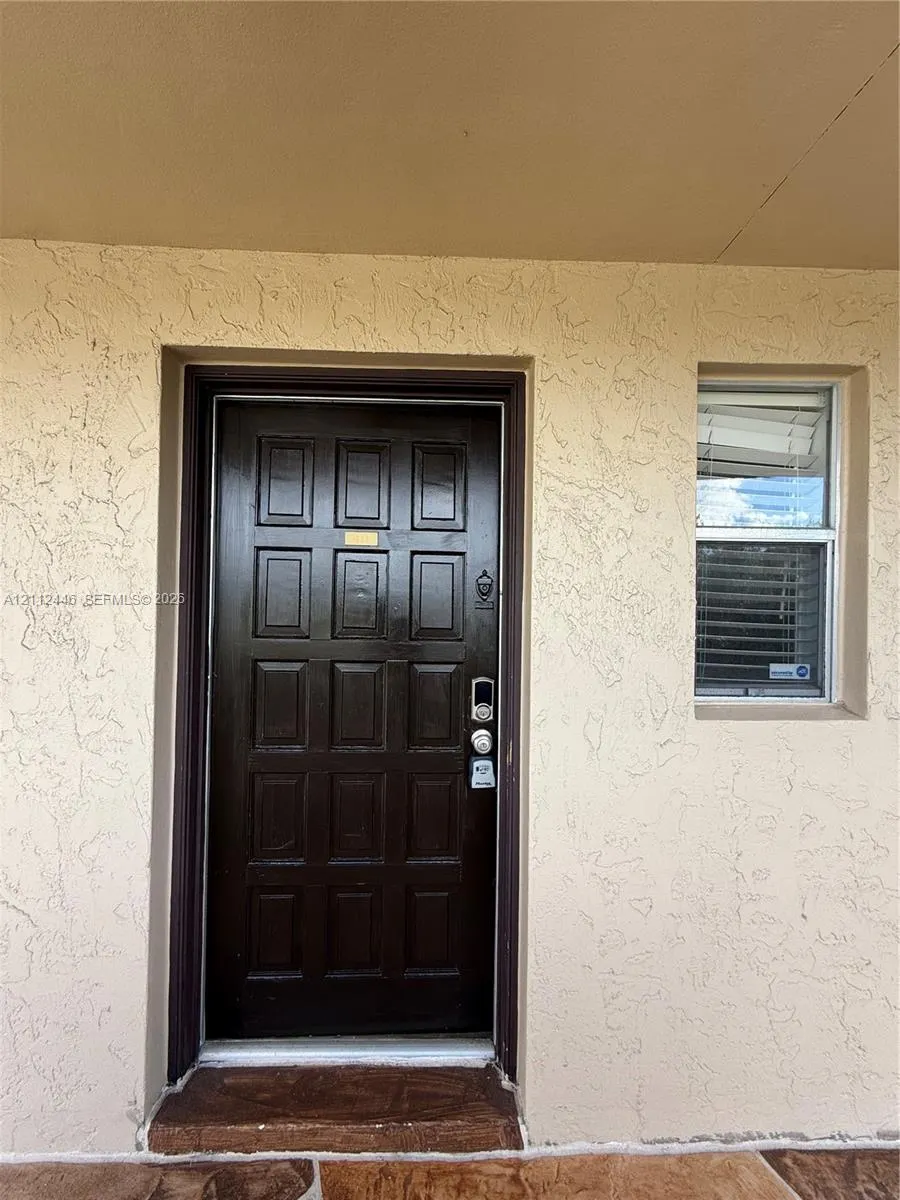 6100 S Falls Cir Drive #411