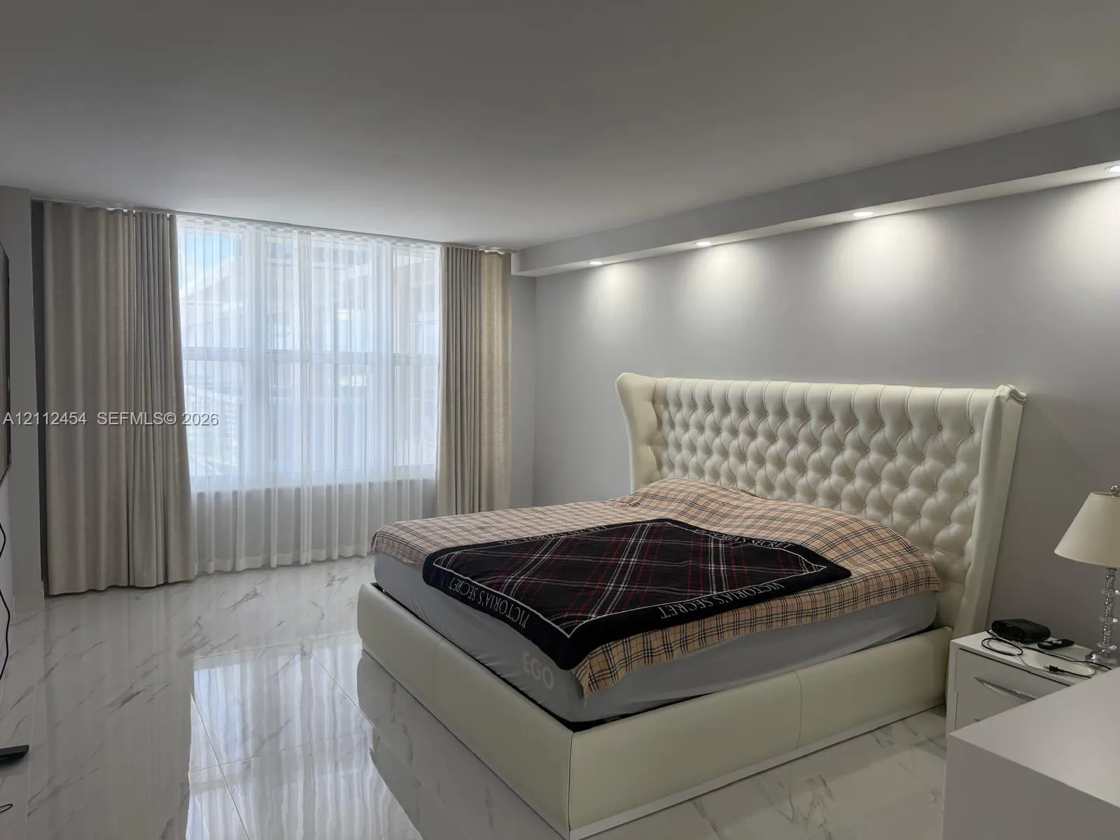 3800 S Ocean Drive #1601