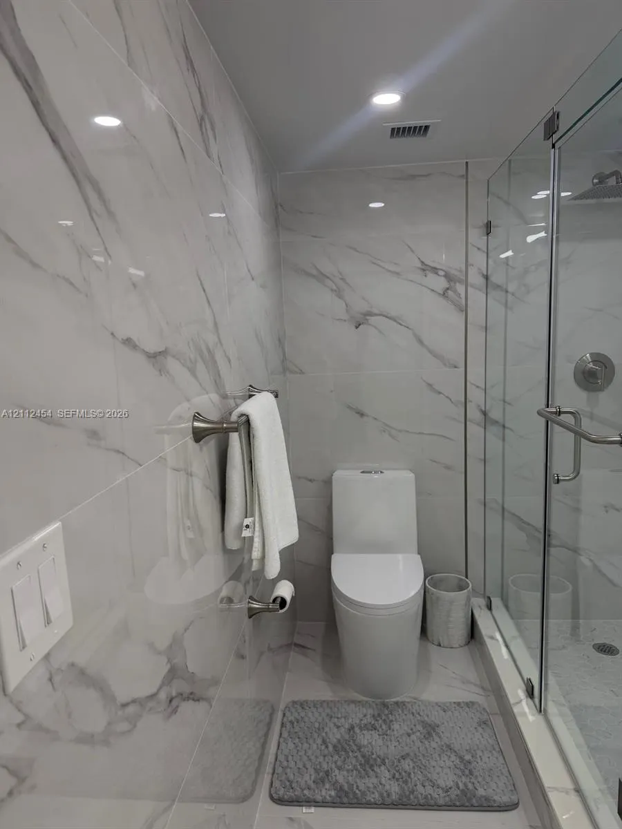 3800 S Ocean Drive #1601