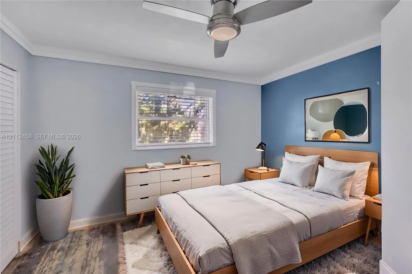 2607 NE 8th Avenue #32