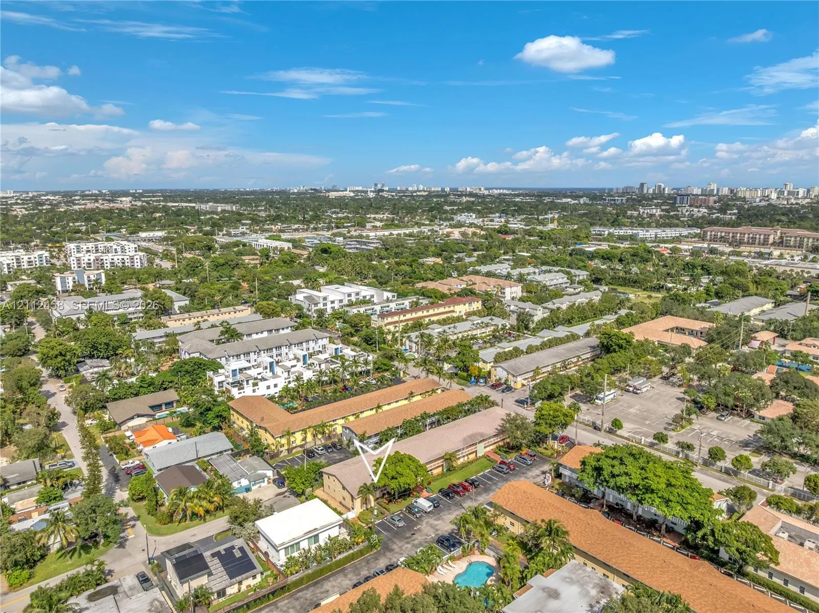 2607 NE 8th Avenue #32
