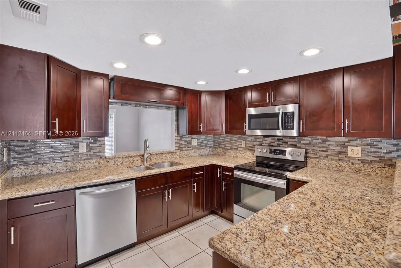 3925 SW 67th Terrace #103