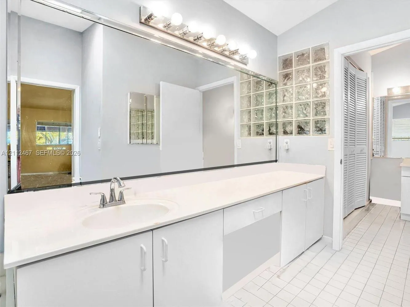 250 NE 212th Street