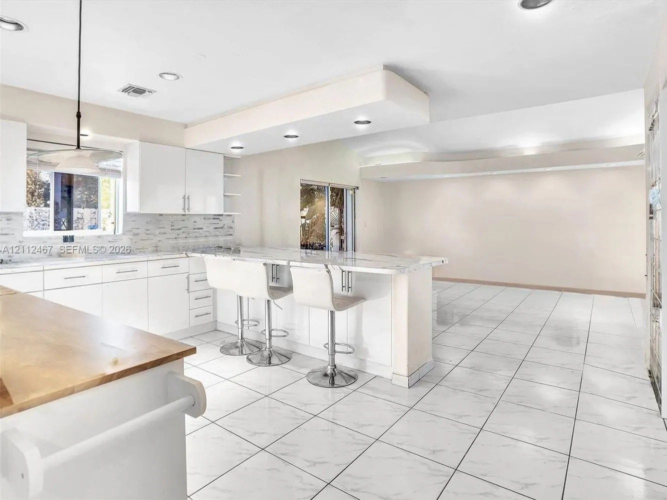 250 NE 212th Street