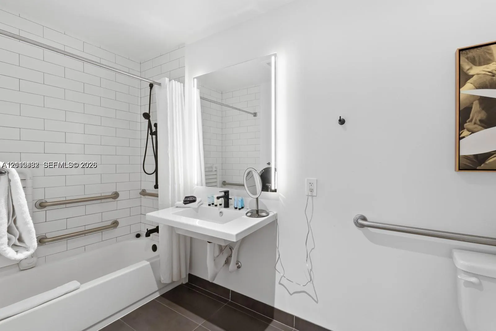398 NE 5th Street #1518