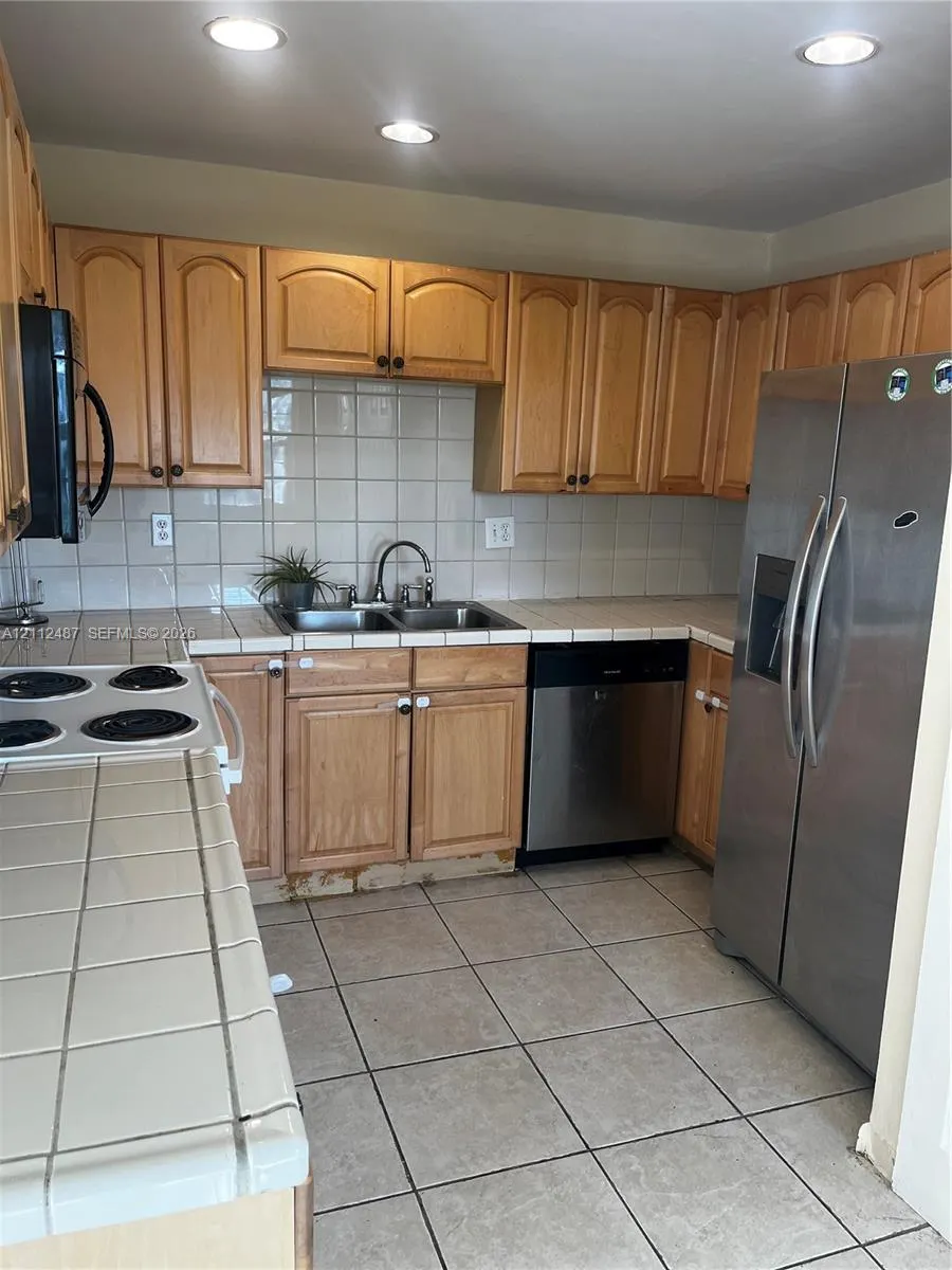 1859 SW 81st Lane #1-27