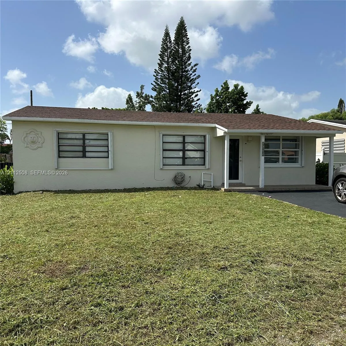 6432 Flagler Street #1