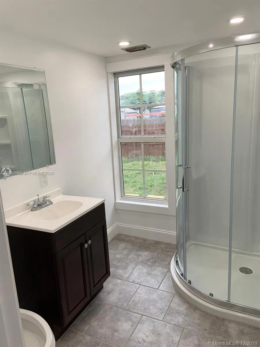 215 4th Street #1