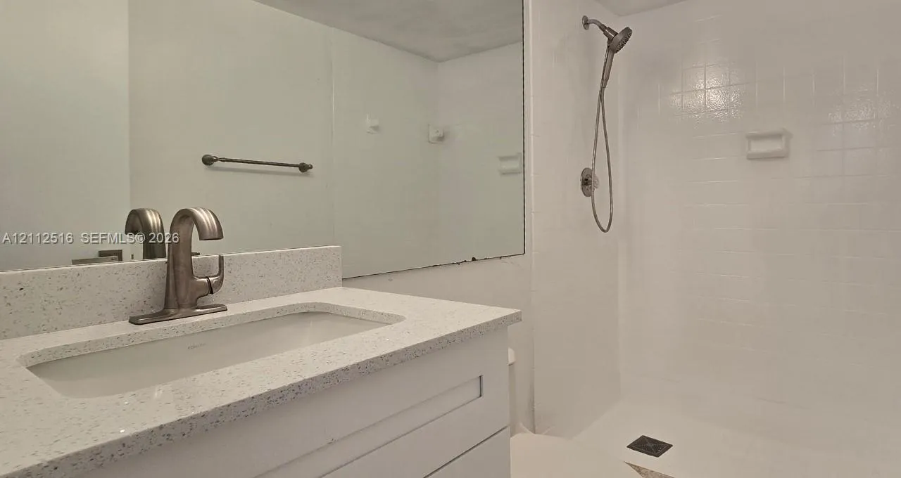 600 NE 36th Street #1517