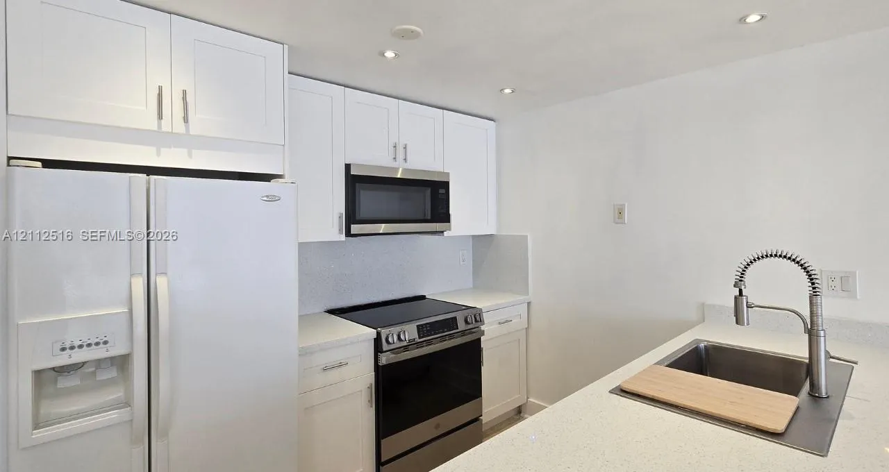 600 NE 36th Street #1517