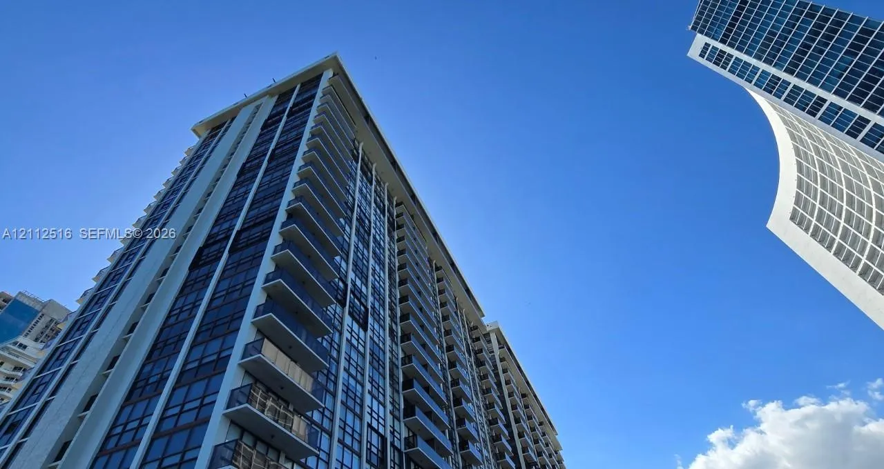 600 NE 36th Street #1517