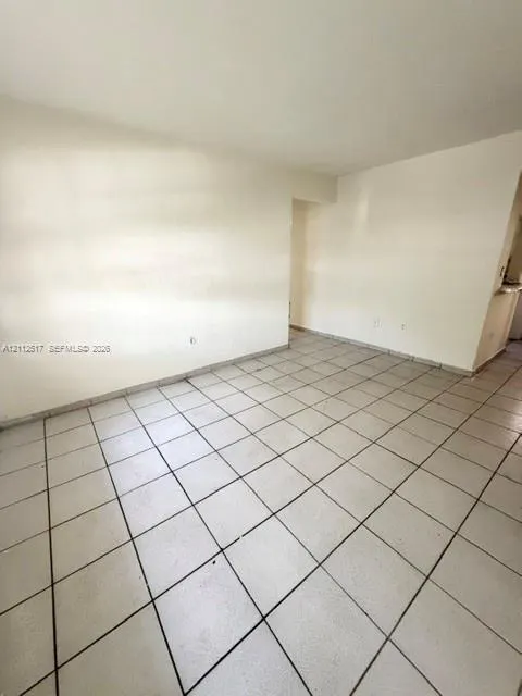 3 Sidonia Avenue #1