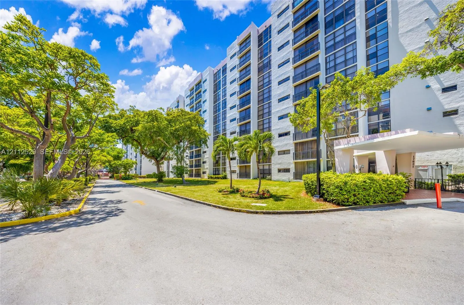 17021 N Bay Road #101
