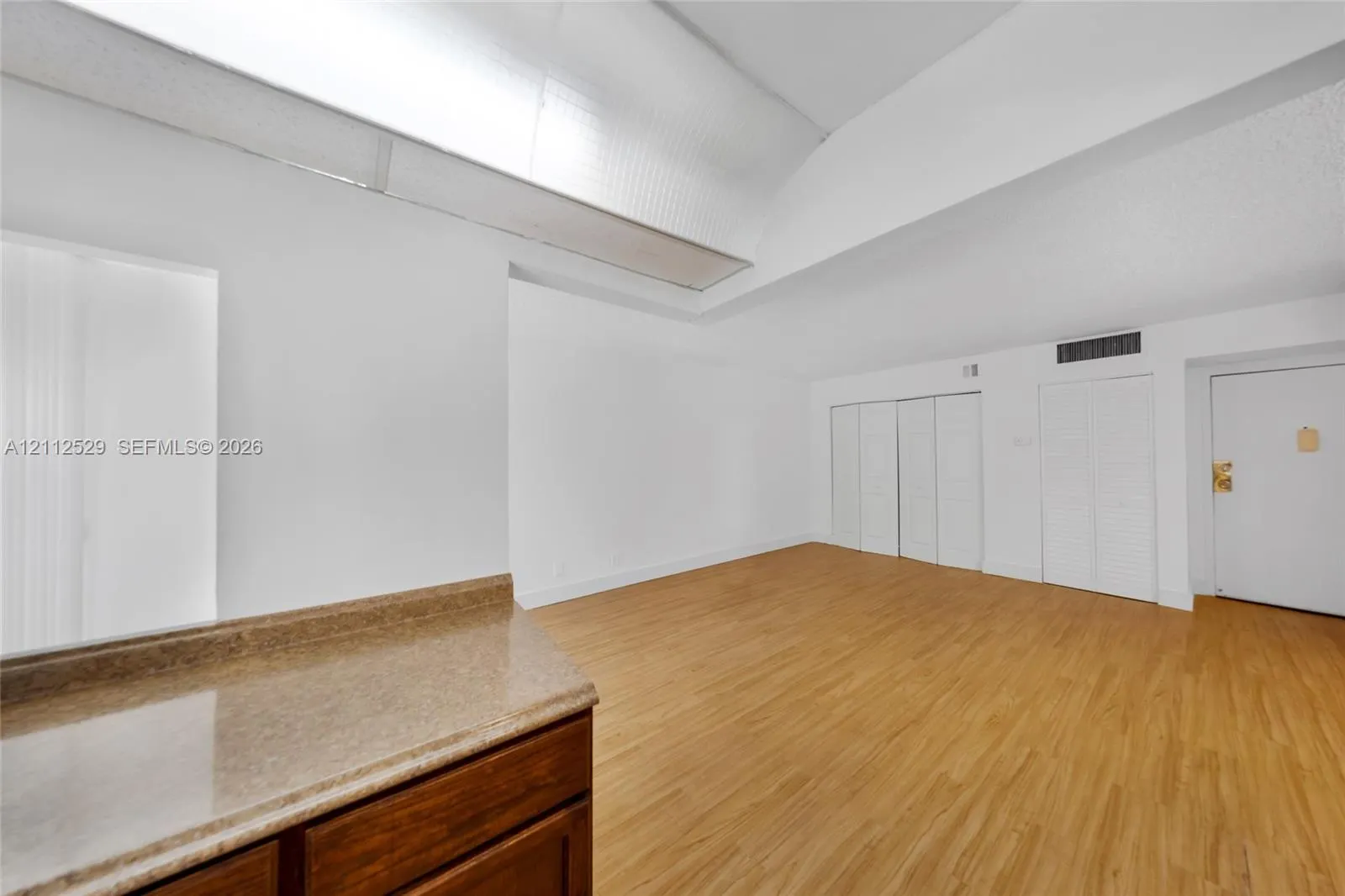 17021 N Bay Road #101