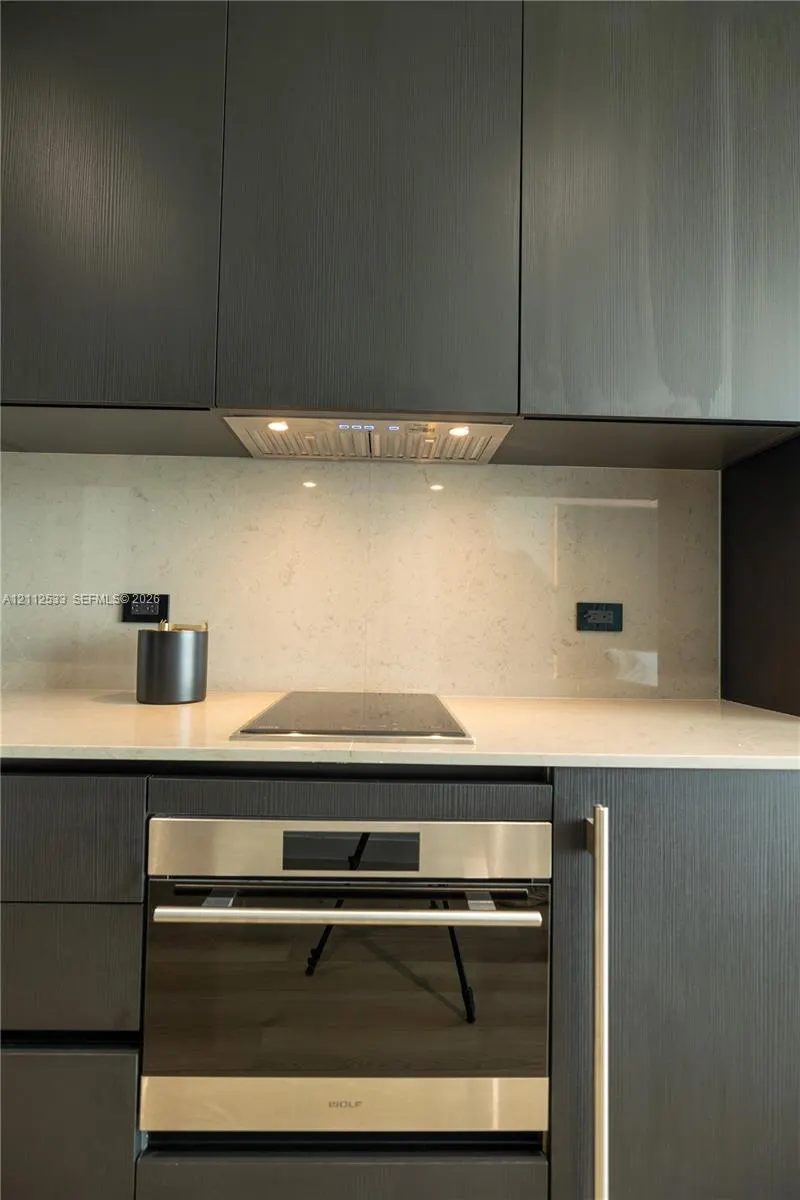 20 NE 11th Street #5306