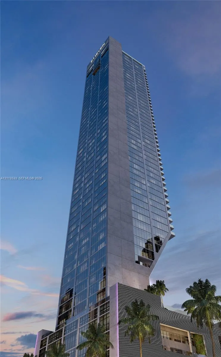 20 NE 11th Street #5306