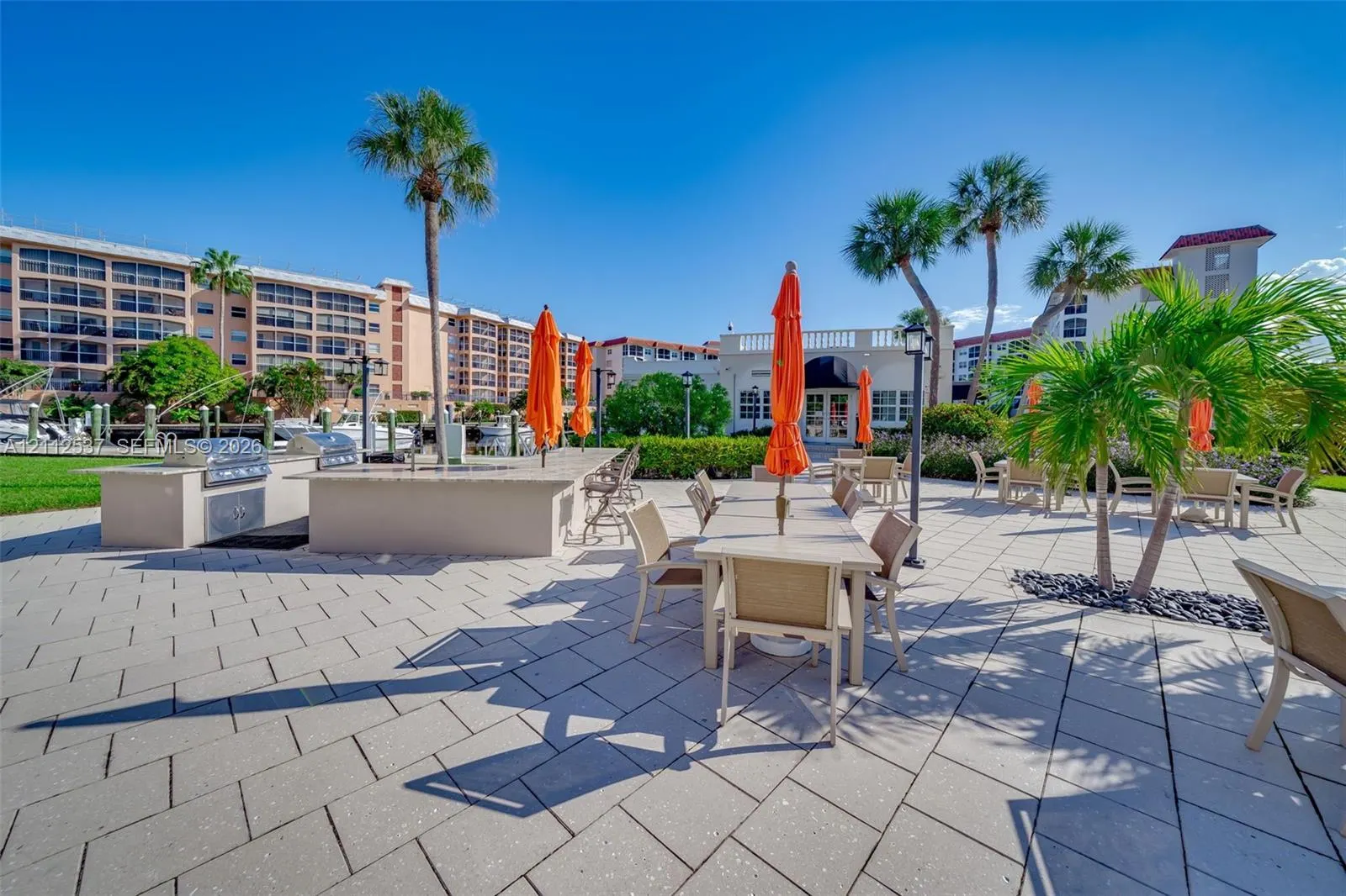 2871 N Ocean Boulevard #R360