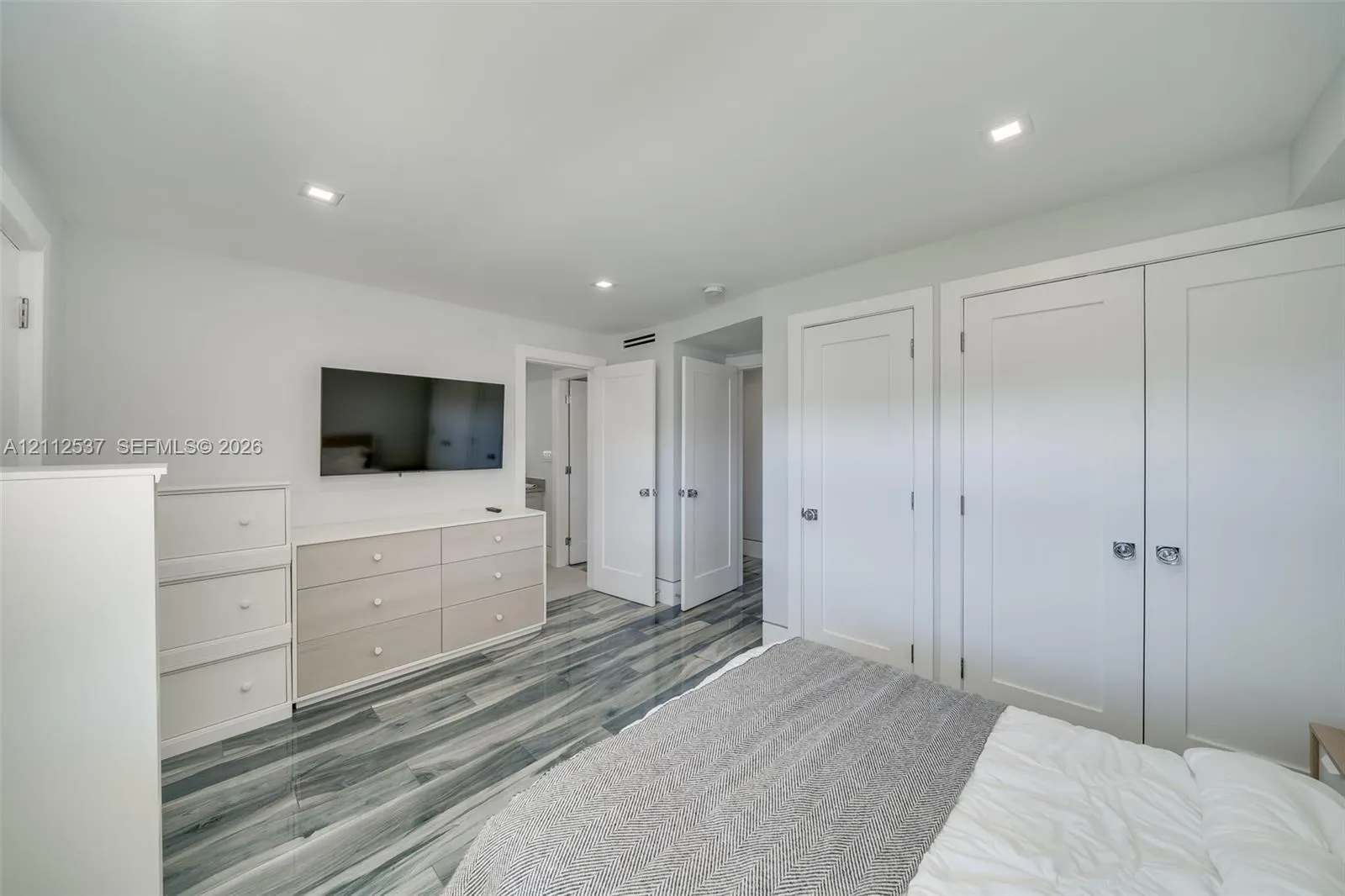 2871 N Ocean Boulevard #R360