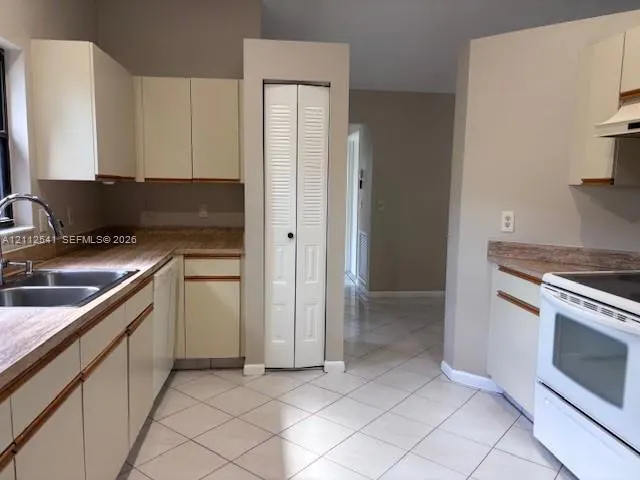 2375 NW 15th Street